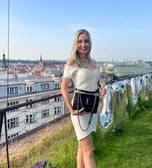 Jana (28)